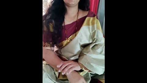 Media: indian_desi_wife Stripchat 2024-12-07 05:07:00