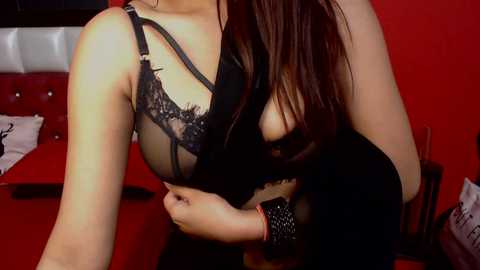 Media: lisa_love Stripchat 2024-12-07 21:50:00