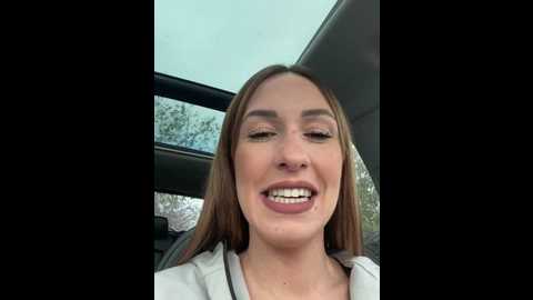 Media: lola_tentatiion Stripchat 2024-12-07 10:20:00