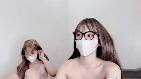 Media: mono_stewardesss Stripchat 2024-12-07 13:59:00