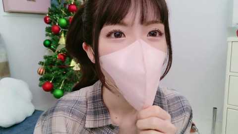 Media: _minami_ Stripchat 2024-12-08 03:47:00