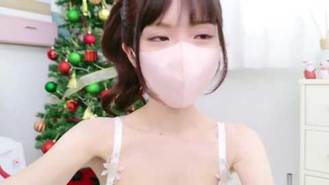 Media: _minami_ Stripchat 2024-12-08 05:05:00