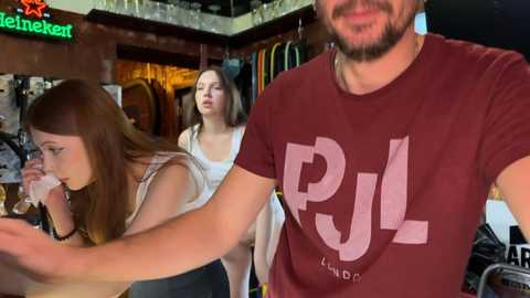 Media: dirtypub Stripchat 2024-12-08 18:02:00