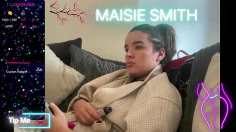 Media: maisie_smith Stripchat 2024-12-08 11:41:00