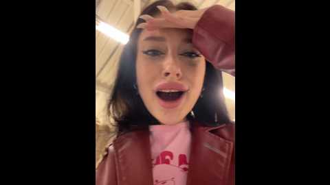 Media: melissa_crazy Stripchat 2024-12-08 00:11:00