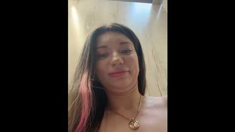 Media: mooonreal Stripchat 2024-12-08 03:08:00