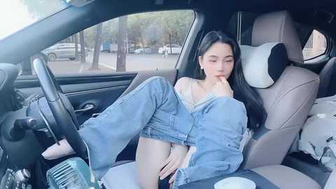 Media: orla2021 Stripchat 2024-12-08 08:39:00