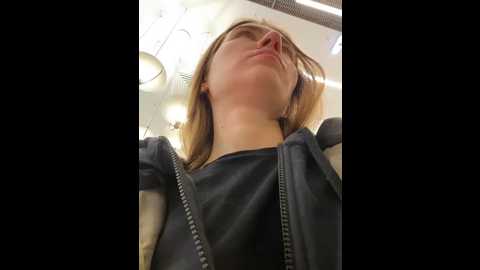 Media: valenciashock Stripchat 2024-12-08 09:30:00
