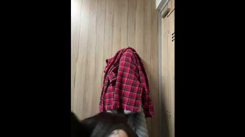Media: wet__bunny Stripchat 2024-12-08 13:41:00