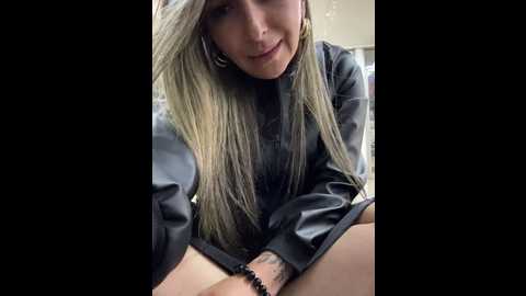 Media: _abril_office1 Stripchat 2024-12-09 18:01:00