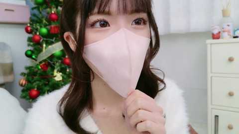 Media: _minami_ Stripchat 2024-12-09 12:46:00