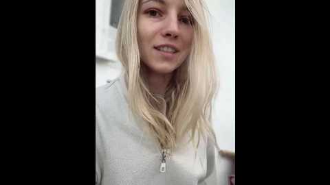 Media: adelina0001 Stripchat 2024-12-09 04:23:00