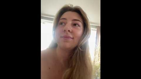 Media: curvyflawless Stripchat 2024-12-09 12:00:00