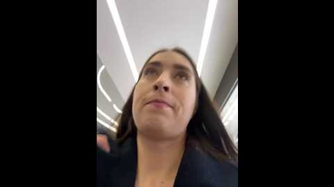 Media: holly_play Stripchat 2024-12-09 09:27:00