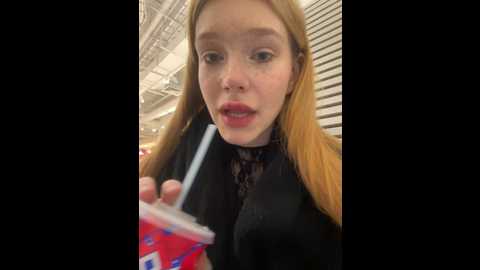 Media: honey___hot Stripchat 2024-12-09 14:35:00