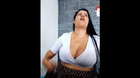 Media: keilymadam Stripchat 2024-12-09 17:01:00