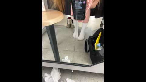 Media: lia__love Stripchat 2024-12-09 15:52:00