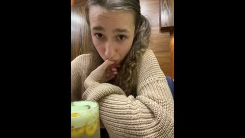 Media: lia__love Stripchat 2024-12-09 16:09:00