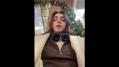 Media: lily__belle Stripchat 2024-12-09 16:06:00