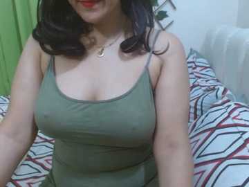 Media: lovelywife786 Stripchat 2024-12-09 08:14:00