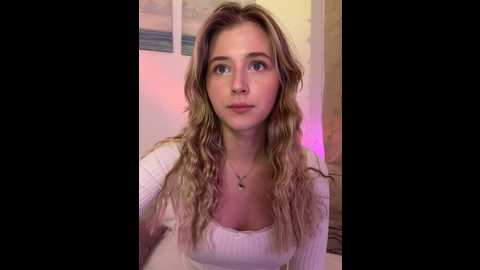 Media: lunarase Stripchat 2024-12-09 15:10:00