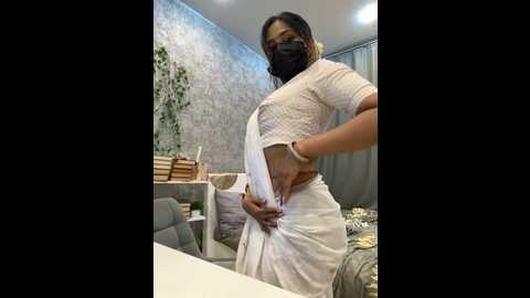 Media: monalisadon018 Stripchat 2024-12-09 18:44:00