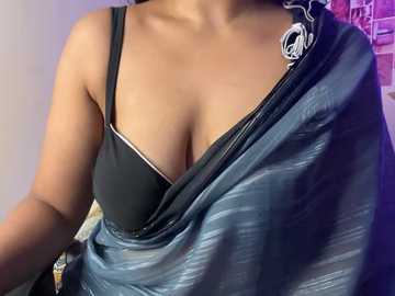 Media: okaysimran Stripchat 2024-12-09 16:49:00