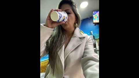 Media: _abril_office1 Stripchat 2024-12-10 18:10:00
