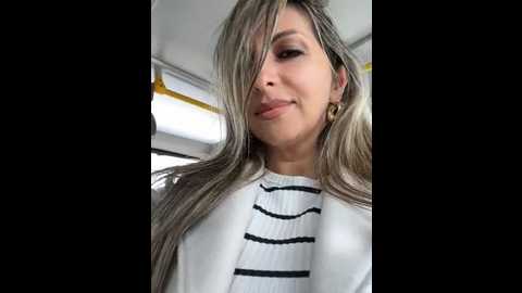 Media: _abril_office1 Stripchat 2024-12-10 18:53:00