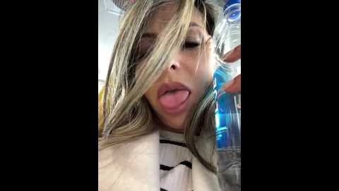 Media: _abril_office1 Stripchat 2024-12-10 19:07:00