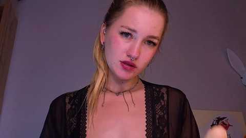 Media: amelia_naughtygirl Stripchat 2024-12-10 06:13:00