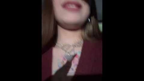 Media: cherry____pie Stripchat 2024-12-10 19:42:00