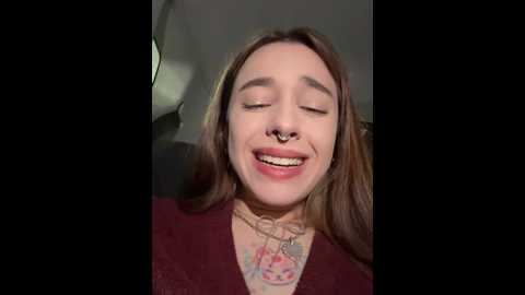 Media: cherry____pie Stripchat 2024-12-10 19:54:00