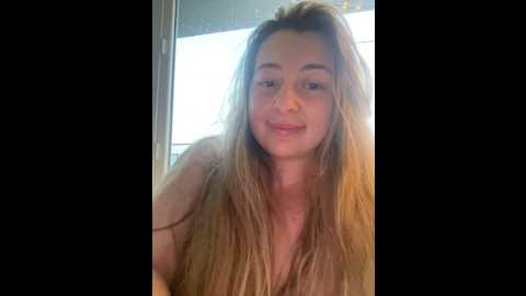 Media: curvyflawless Stripchat 2024-12-10 13:33:00