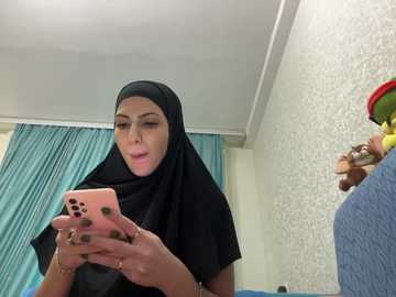 Media: gumusguray Stripchat 2024-12-10 08:35:00