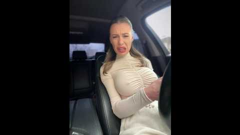 Media: jessyrey Stripchat 2024-12-10 13:36:00