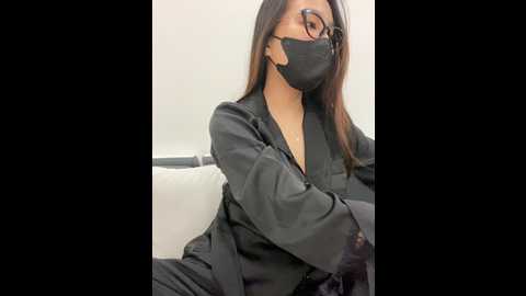 Media: lilisa_miu Stripchat 2024-12-10 17:02:00