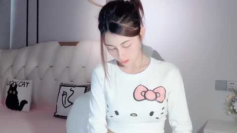 Media: lvy_w Stripchat 2024-12-10 07:53:00