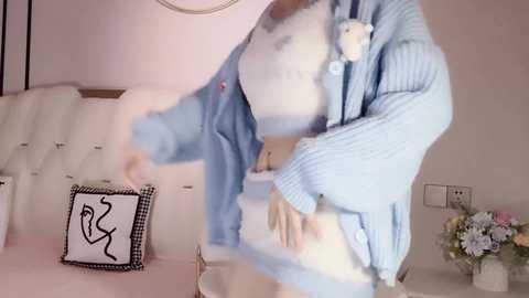 Media: lvy_w Stripchat 2024-12-10 12:57:00