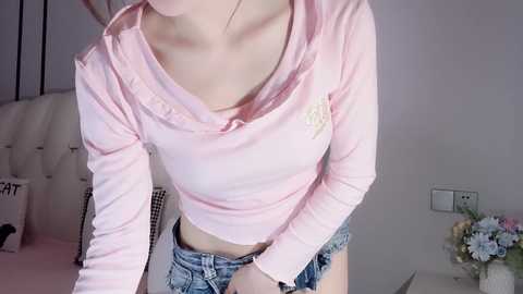 Media: lvy_w Stripchat 2024-12-10 15:22:00