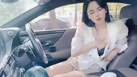 Media: orla2021 Stripchat 2024-12-10 05:43:00