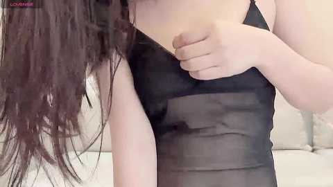 Media: ruoling_19 Stripchat 2024-12-10 18:35:00