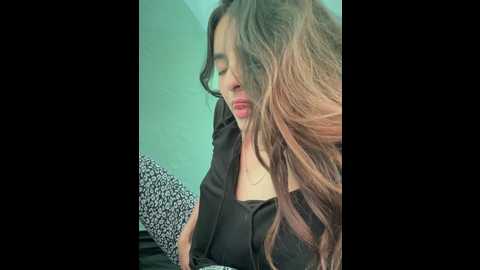 Media: sam_sara Stripchat 2024-12-10 19:49:00