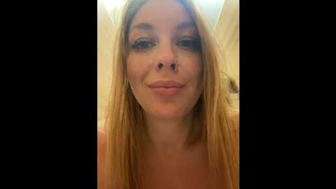 Media: sweet___emily Stripchat 2024-12-10 17:09:00