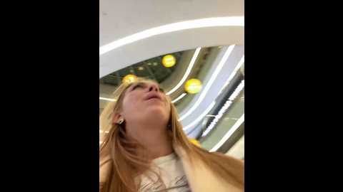 Media: sweet___emily Stripchat 2024-12-10 17:44:00