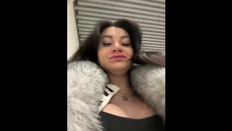 Media: wet__bunny Stripchat 2024-12-10 08:26:00