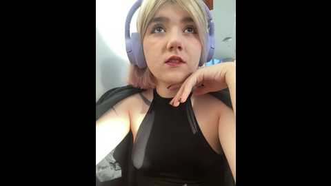 Media: baby__naughty Stripchat 2024-12-11 10:30:00