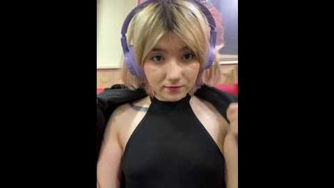Media: baby__naughty Stripchat 2024-12-11 19:29:00
