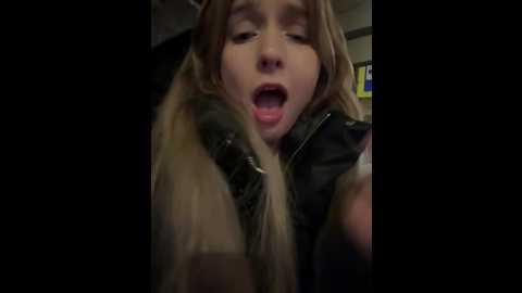 Media: baby_tiny Stripchat 2024-12-11 19:26:00