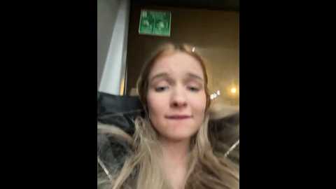 Media: baby_tiny Stripchat 2024-12-11 20:33:00